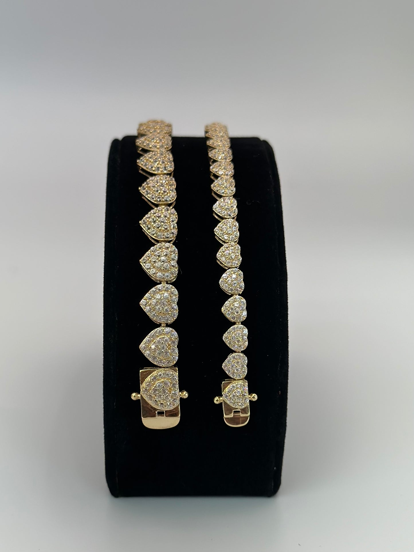 Heart choker and bracelet set.