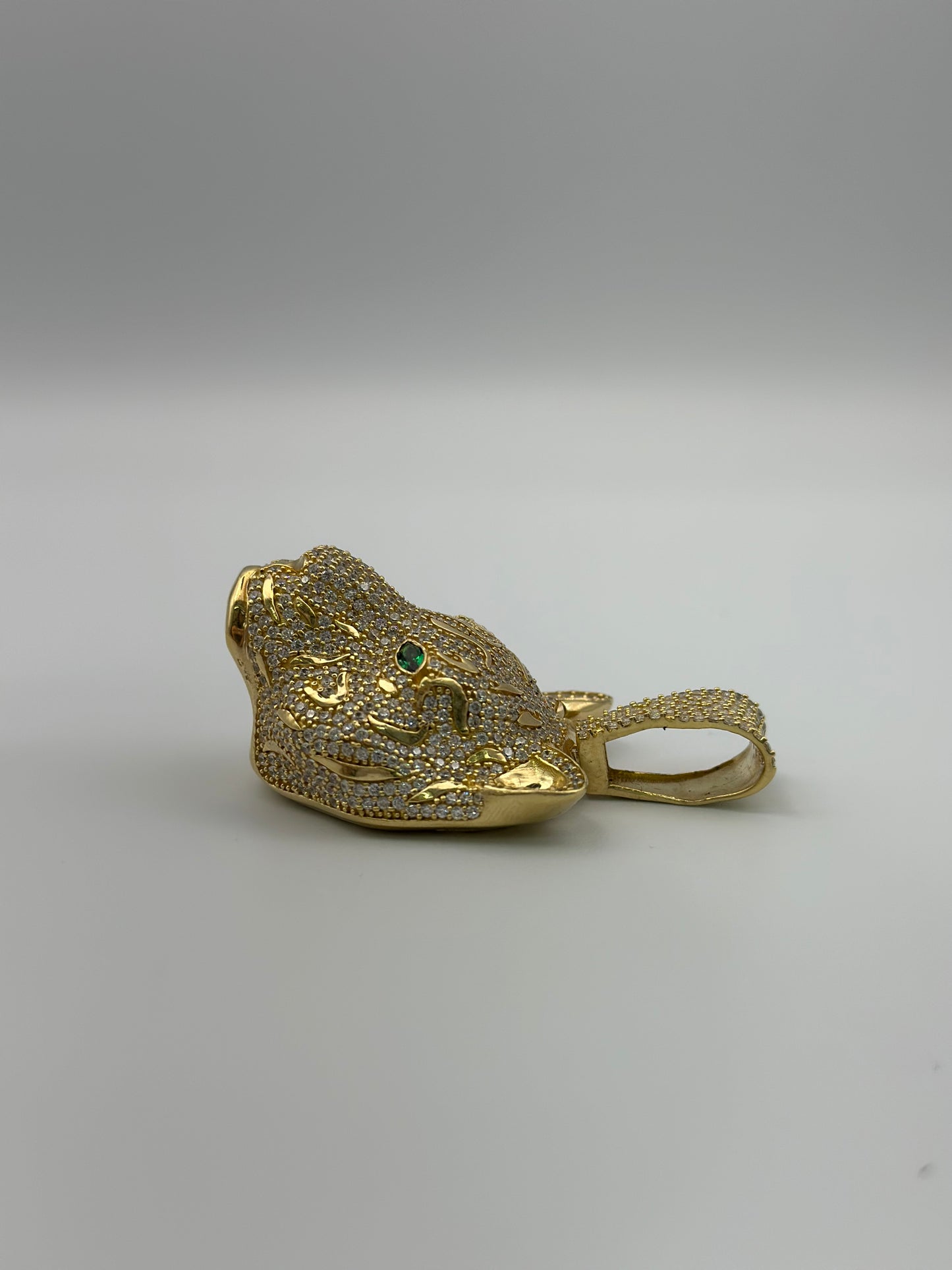 Pendant with tiger design .