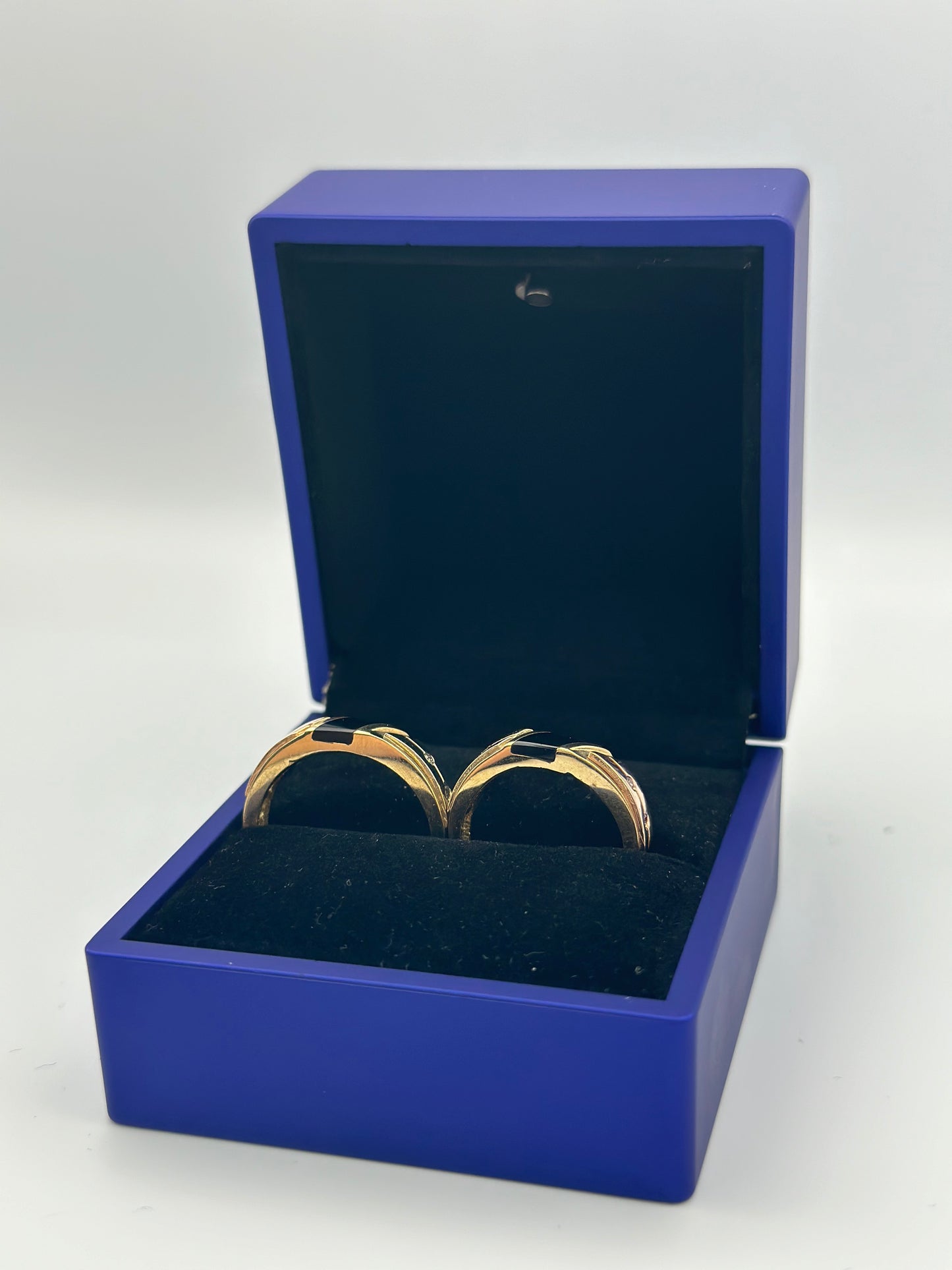 Du Rings Duo of wedding rings. – NITIDO GOLD LLC