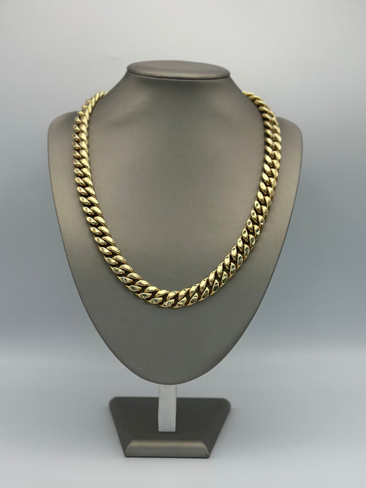 Cuban semi solid chain.