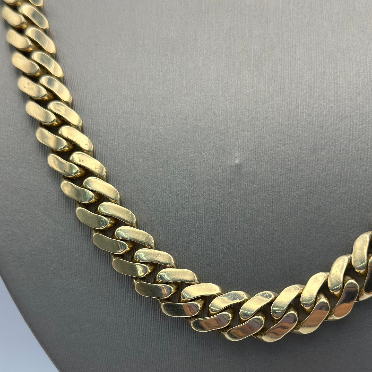 Miami cuban link chain.