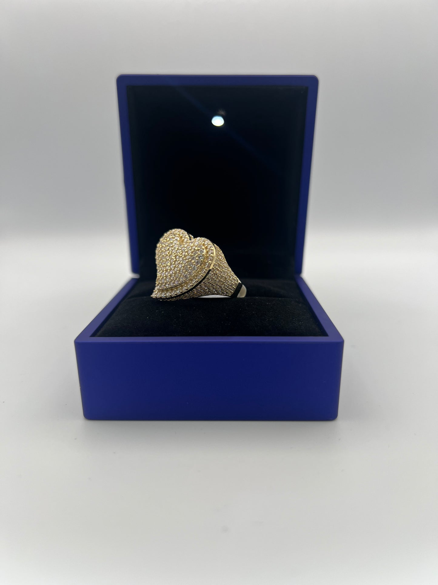 Heart design ring